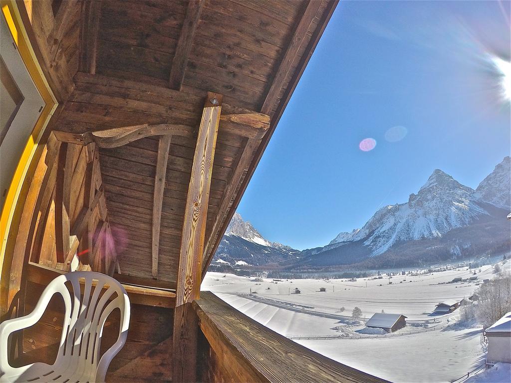 Alpin-Sportiv Apartment Lermoos Room photo